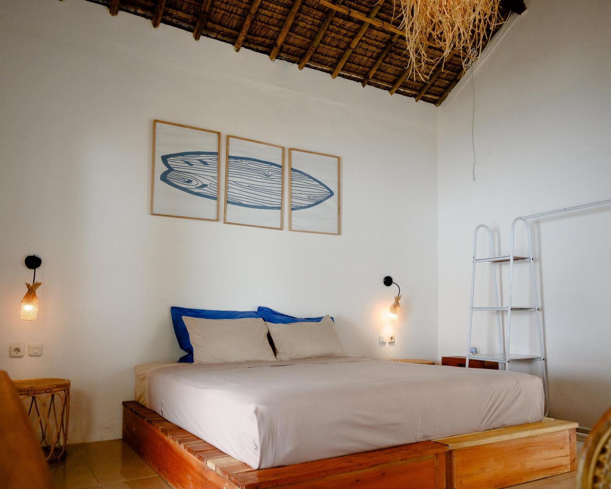 Surf Shack Grupuk Hotel Bumbang Екстериор снимка